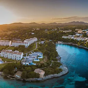 ***** Resort Ikos Porto Petro Spanje